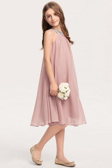 Robe De Demoiselle D'Honneur Rose Poudré À Encolure Ornée.