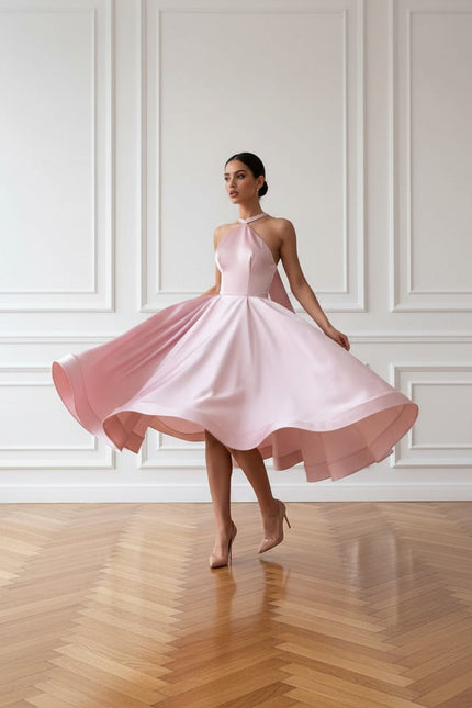 Robe De Bal Rose Poudré À Col Montant