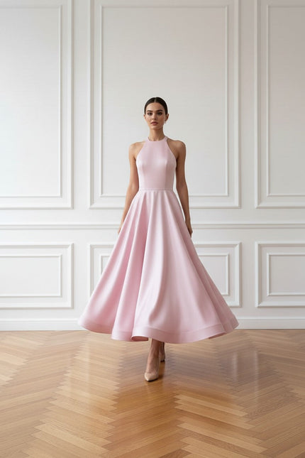 Robe De Bal Rose Poudré À Col Montant